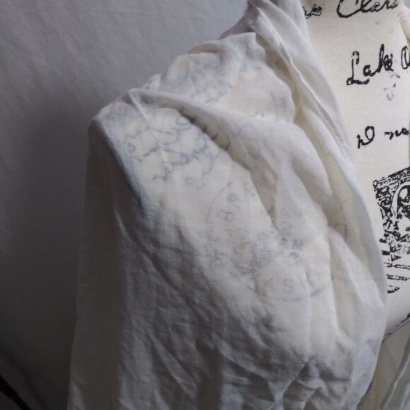 Eddie Bauer White Scarf with Striped Fringe Cotton Spring Layer Size OS - Picture 4 of 7